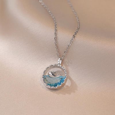 Prachtige en Modieuze Betekenis Strass Walvis Hanger Ketting voor Vrouwen Perfect Vakantiecadeau voor Meisjes gray