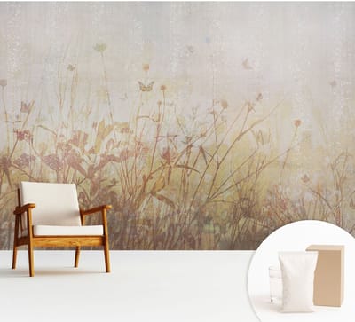 Wallfluent Behang - Harmonie van de weide Muurbehang - 312x219 cm - Beige Behang - Voor natuurliefhebbers en liefhebbers van entomologie - Behang Voor de slaapkamer, woonkamer en hal - Wandbekleding Bloemen en planten
