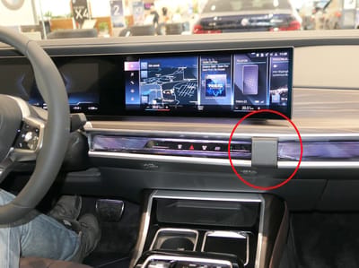 Proclip BMW i7 G70/ 7-series G70 23- Angled mount