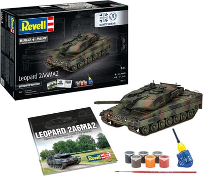 Revell Modelbouwpakket Militaire voertuigen - 05631 - 70 Jaar Bundeswehr Leopard 2 A6A2 - Exclusieve Editie - Duitse Tank - Geschenkset Plastic - 1:35 - Modelbouw