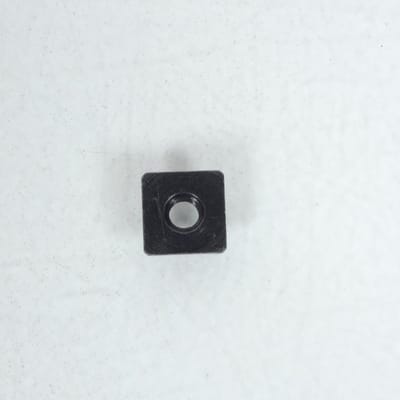 Vierkantmoer m6 p100 voor motor suzuki 750 gsx-r 2008 tot 2010 09152-06024 nieuw
