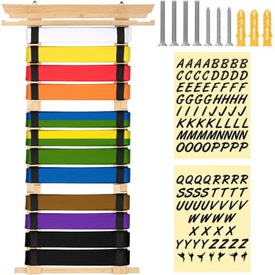 NTHProducts - Martial Arts Belt Holder - Taekwondo Belt Stand - Wandmontage - Natuurlijk - Medaille Display - Perfect voor Martial Artists - 12 Straps
