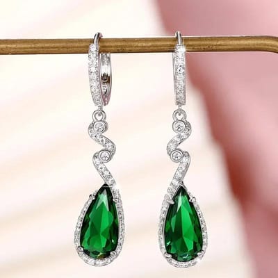 Luxe Vierkante Groene Zirkonia Kristal Hanger Oorbellen Exquise Modieuze Bruiloft Sieraden voor Vrouwen brown