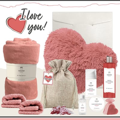 Geschenkset “I love you!” - 10 producten - 1580 gram | Triomf Original - Giftset voor haar - Cadeau Valentijnsdag - Luxe wellness cadeaubox Vrouw - Ik hou van jou - Cadeaupakket Kerst - Geschenk Pakket Verjaardag - Gift Set Valentijn Vriendin - Roze