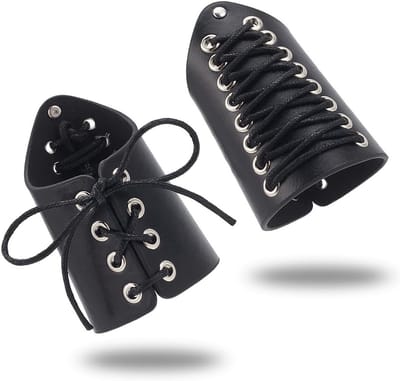Zwarte middeleeuwse armbeschermers met verstelbare gesp, PU-armband voor Halloween, punk en cosplay evenementen