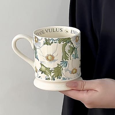 Tasse à café américaine à pied haut en forme de fleur créative Commercial Ménager Tasse à café italienne à tirer Tasse en céramique 101-200ml