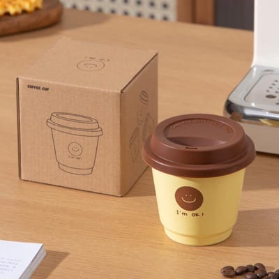 Eenvoudige Casual Beker Gepersonaliseerde Mok met Deksel Kantoor Koffiekop Waterbeker Souvenir Keramische Beker Cadeau 230ml