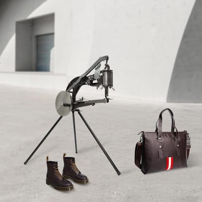 Handmatige Naaimachine - Leer Reparatie - Kleding Herstellen - 360 Graden Verstelbaar - 46x37x10 cm - Zwart