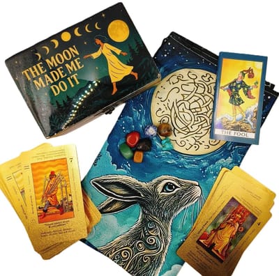 Tarot set Blame the Moon - Goudfolie Tarotkaarten - Complete Tarotset in houten doos - Tarot Kado
