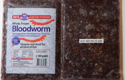 Ruto Rode Muggenlarven 100 Gram in flatpack Diepvries