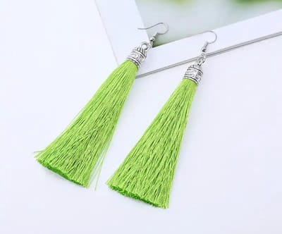 Akyol - Oorhangers – kerst oorbellen - oorbellen voor kerst - groen oorhangers – kwast oorbellen – hang oorbellen - festival – groene oorbellen – groene hang oorbellen – cadeau voor vriendin – bohemian - festival oorbellen - bohemian oorbellen