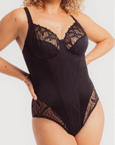 Louisa Bracq Julia Body met Beugel 47790 477 NOIR - maat EU 100F / FR 115F