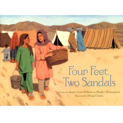 Four Feet, Two Sandals - Karen Lynn Williams