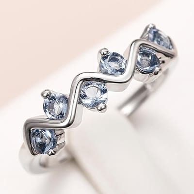 Huitan Bague de doigt ronde fantaisie en Zircone Cubique Bleu Couleur pour Femme Tempérament Féminin Mariage Soirée Bijoux de Mode 10