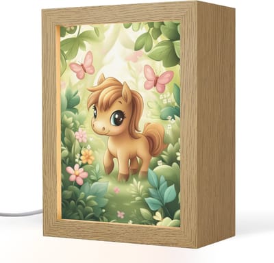 Nachtlampje 15x20 cm - Kinder lampje - Pony - Bruin - Cartoon - Vlinders - Tafellamp kinderkamer - Slaapkamer lamp - Bedlamp kinderen - Kinderlampje stopcontact - Wandlamp babykamer - Nachtlampjes