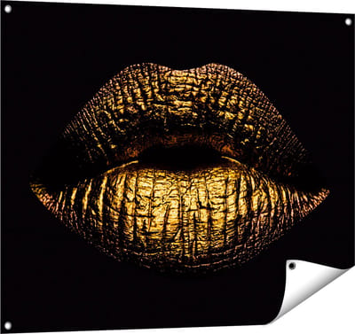Gards Tuinposter Gouden Lippen - 100x80 cm - Tuindoek - Tuindecoratie - Wanddecoratie buiten - Tuinschilderij