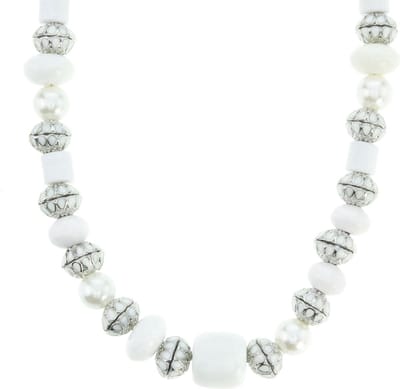 Behave - Kralen ketting wit en zilverkleur voor een elegante look