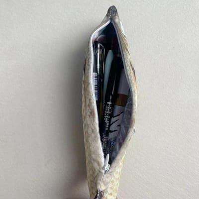 1 Stuk Schattige Cruciaan Vormige Pennen Etui Draagbare Studenten Schrijfwaren Opbergtas Schattig Vis Ontwerp Etui