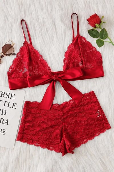 La Nuita Rode Kanten Bh Set Dames - Bralette met Grote Satijnen Strik en Korte Slip - Tweedelige Lingerie Set (S t/m XL)