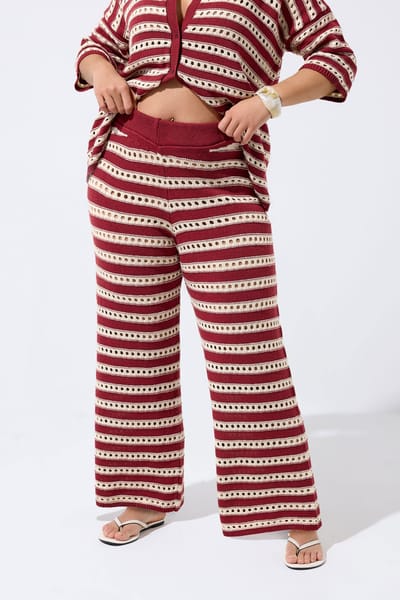 Limited Collection Bordeauxrode Gehaakte Broek Met Streep En Wijde Pijpen Size 38-40