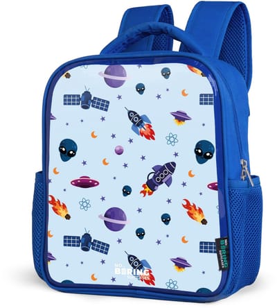 NoBoringSuitcases.com® - Rugzak blauw - Schooltas jongens - Ruimtevaart en buitenaards patroon op lichtblauw - Kinder rugtas jongen - Boekentas kind - Kinderrugzak voor school - Schoolrugzak