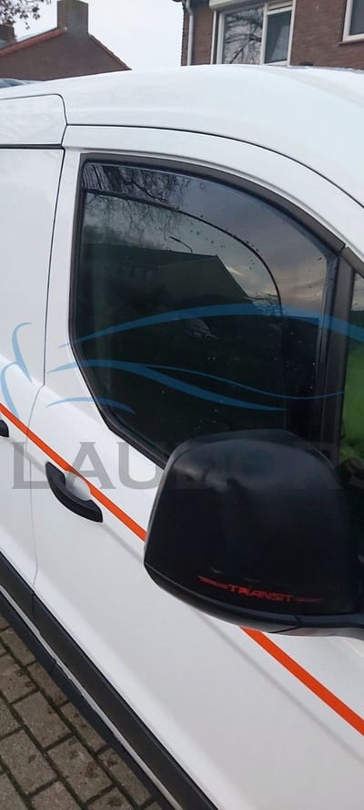 Zijwindschermen donker (bijna zwart) tbv Ford Transit Connect / Tourneo 2 & 5 deurs TYPE-2 model VANAF 2014 tot 2022 pasvorm merk Team Heko