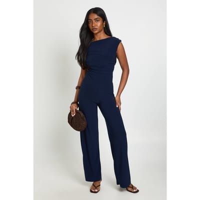 boohoo Dames Geplooide Asymmetrische Jumpsuit Met Wijde Pijpen | Marineblauw | Maat: 36