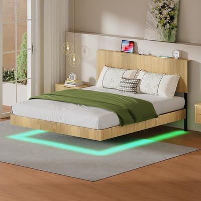 KOMHTOM - Modern bed - Zwevend ontwerp met gegroefde bekleding en hoofdeinde - Sfeervolle LED-verlichting en stevig versterkt platijzeren frame - 180 x 200 cm - Licht eiken