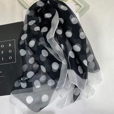 Zomer sjaal, Cadeau voor vrouwen, Kleine sjaal, Veelzijdige sjaal met stippen, Zonwerende dunne sjaal gray