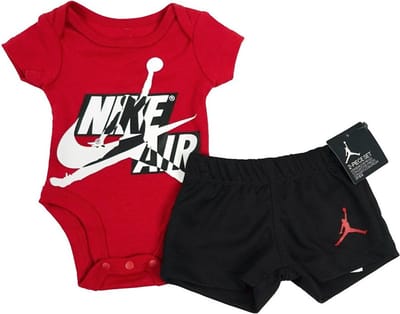 Nike - Unisex - Babyset 2-Pcs Set - Rood/Zwart - Maat 0-3 Maanden