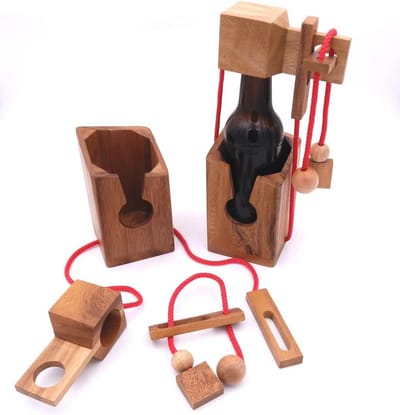 Luxe houten fleskluis als creatief geschenk voor bierflessen en wijn