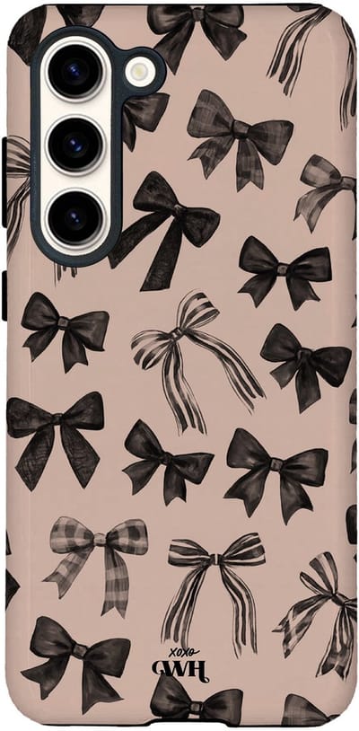 xoxo Wildhearts telefoonhoesje geschikt voor Samsung Galaxy S25 - Winter Muse - Double Layer - Hard case met dubbele beschermlaag - Beschermhoes shockproof case - Hoesje met strikjes - Beige