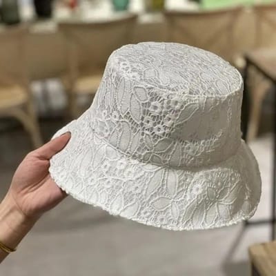 Trend Eenvoudige Kant Emmerhoed Elegante Lichtgewicht Zonnehoeden Ademende Vissersmuts Buiten wit