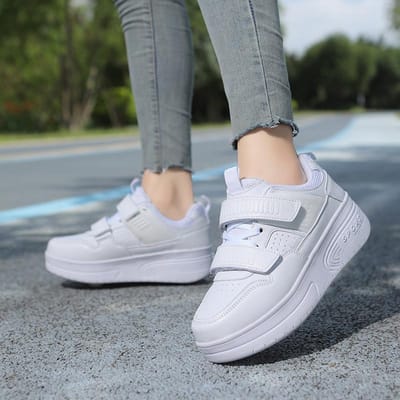Nieuwe Kinderen Wegloop Schoenen Jongens Dubbele Wielen Meisjes Roller Skates Schoenen Basisschool Leerlingen met Wielen Volwassen Vervormbare Schoenen 37