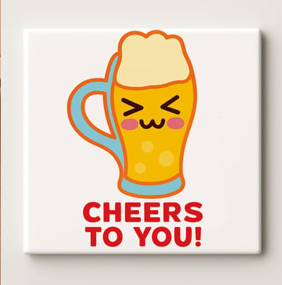 Schattige Biermok Tegel – Grappig “Cheers to You” Cadeau – Decoratieve Keramische Tegel 15×15 cm voor Huis & Bar Decoratie