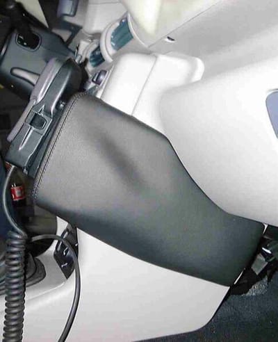 Kuda houder geschikt voor Land Rover Freelander 1998-10/2003 Kleur: Zwart