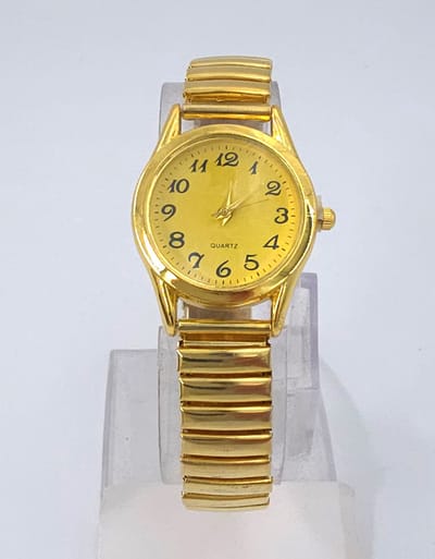 Dameshorloge - Rekband - Klassiek - Ø 30mm – L 18 cm - Goudkleurig – RVS - Geel duidelijke wijzerplaat - past bijna elke pols.