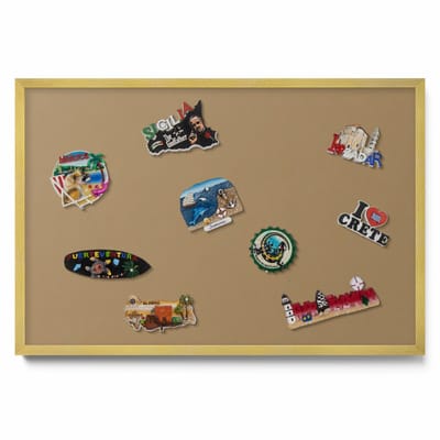 Tulup Magneetbord met Gouden Frame - Geel Magneetbord in Stijlvolle Kleuren - 60 cm x 40 cm - Donkergele kleur - Magnetisch Bord voor aan de Wand - Magneetbord met Effen Frame - Magnetisch Bord Decoratief