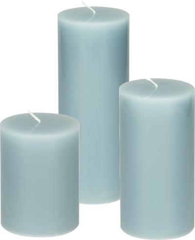 Branded By set van 3 stompkaarsen in de kleur Sea Blue Diameter 6,4 cm Hoogtes 8, 12 en 16 cm
