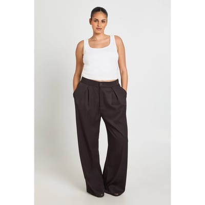 boohoo Dames Plus Wijde Broek Met Plooien Aan De Voorkant | Houtskool | Maat: 46