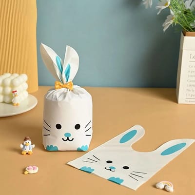CHPN - Uitdeelzakjes - Paaszakjes - Konijn - 13x22cm - Plastic Traktatie Kado Zakjes - WitBlauw - SnoepKoekKoekjeCookie Bags - Pasen - Paastraktatie - 50 stuks