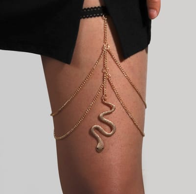 Plux Fashion Slang Beenketting - Goud - 35-50cm - Sieraden - Gold Leg Chain - Snake Leg Chain - Schakel Beenketting - Sieraden Cadeau - Luxe Style - Duurzame Kwaliteit - Halloween - Kerst - Moederdag Cadeau - Halloween kostuum