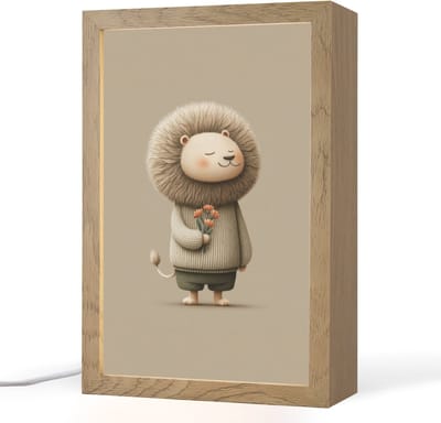 Nachtlampje 20x30 cm - Kinder lampje - Leeuw - Oranje bloemen - Vriendelijk - Tafellamp kinderkamer - Slaapkamer lamp - Bedlamp kinderen - Kinderlampje stopcontact - Wandlamp babykamer - Nachtlampjes