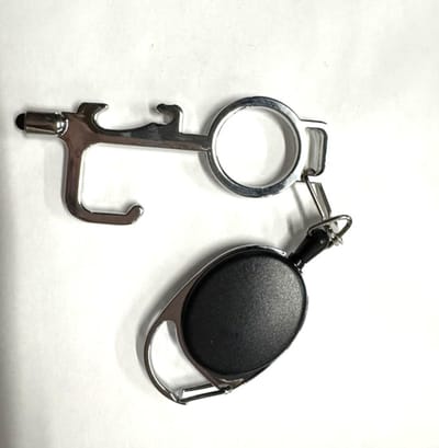No-touch key deuropener met sleutelhanger - Zilverkleurig - Openen zonder aan te raken - Met extra rubberen tip - CHPN