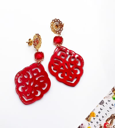 Jeannette-Creatief - Resin - Red Glass - Rode Oorbellen - Oorhangers Dames - Oorbellen Dames - Kersenrood - Cherry - Gouden oorbellen - Oorbellen Dames - Resin oorbellen - Sieraden - Rode Sieraden - Rode Oorbellen - Valentijn - Moederdag