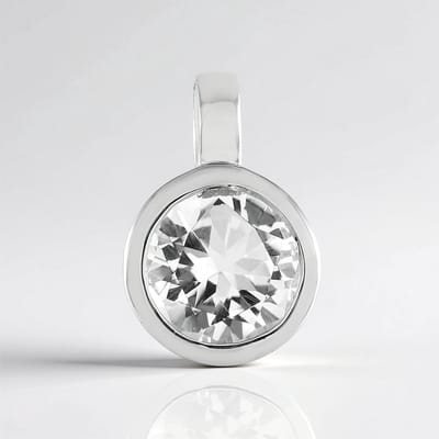 Cavill - Zilveren Hanger 925 Sterling met Rhodium - 1,46 ct Braziliaanse Witte Kwarts Rondslijpsel - Elegante Dames Sieraden - Bezelzetting 14x10 mm