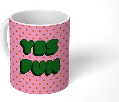 Mok - Koffiemok - Yes fun - Groen - Roze - Stippen - Mokken - 350 ML - Beker - Koffiemokken - Theemok - Mok met Tekst