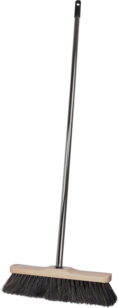 Brumag bezem voor binnen gebruik - bezemkop hout - 28 cm breed - steel metaal 130 cm - voor alle vloeren - zachte haren