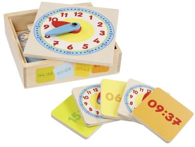KLOK 12x12x3,5cm, 12-delig, om het uur te leren lezen, in houten kistje, 5+