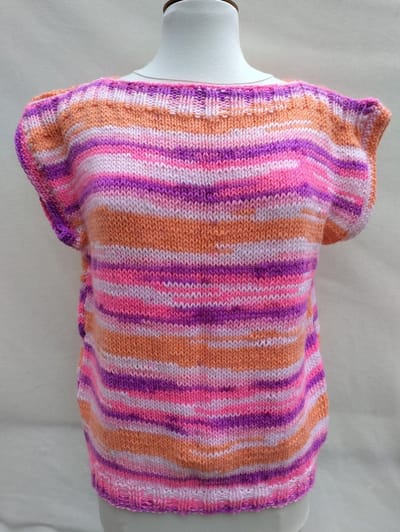 Handgebreide trui, spencer in paars, wit, lichtroze, neonroze, oranje met korte mouw Maat M